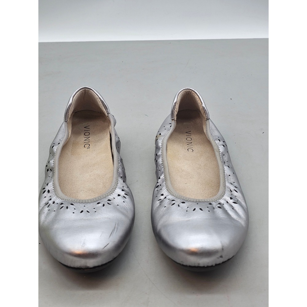 Vionic Geneva Metallic Silver Laser Cut Ballet Flats Womens 9 Wide TVW5546